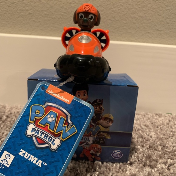 Paw Patrol Zuma Spin Master Pullback Toy - Picture 3 of 3
